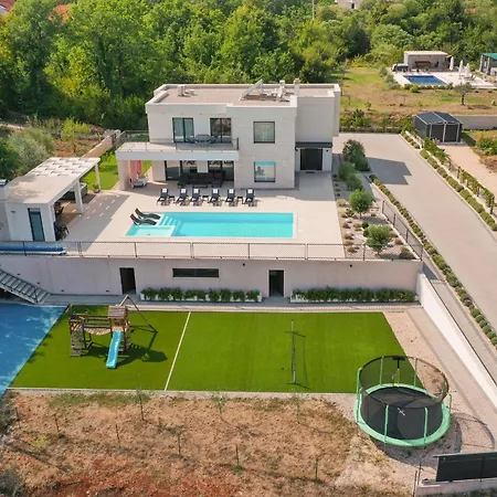 וילה Vill Imotha